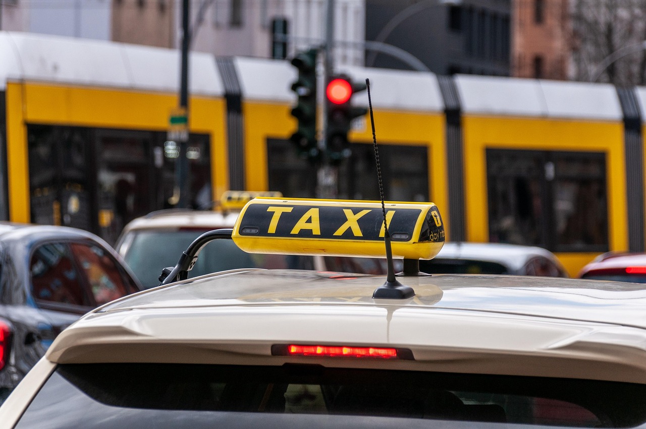 タクシー運転手のシフト制での転職はどのように行うべき？