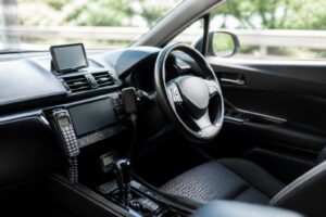 タクシー運転手になるための免許取得の流れは？